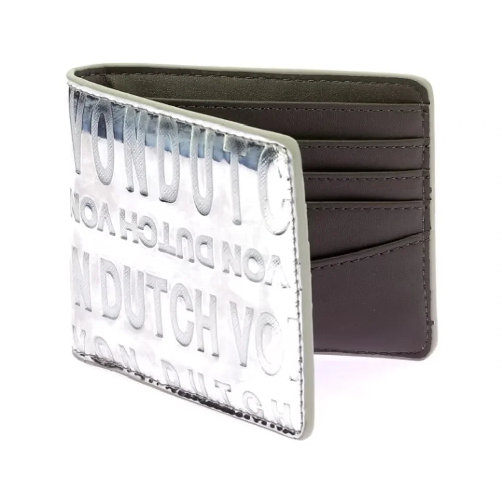 Von Dutch Silver Reflective Mens‎ Bifold Wallet w/ Dust Bag and Box!! NEW/NWT!🩶